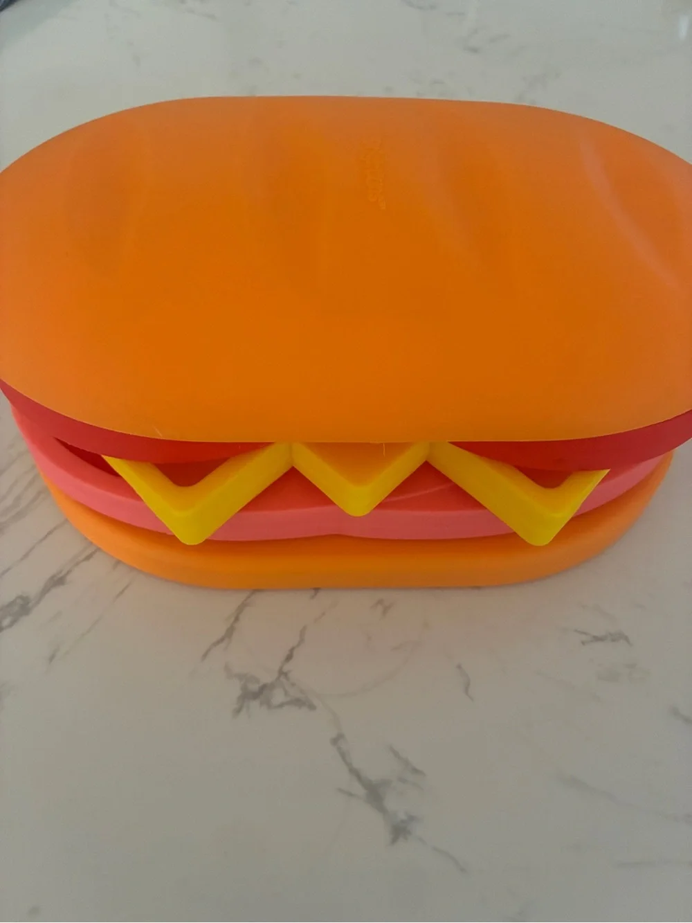 Brightkins Dog Treat Puzzle Toy Hamburger Slow Feeder Enrichment EUC